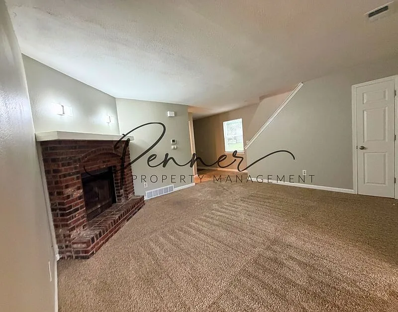 2 bed, 2.5 bath, 1405 sqft, $1,495 — Photo 3