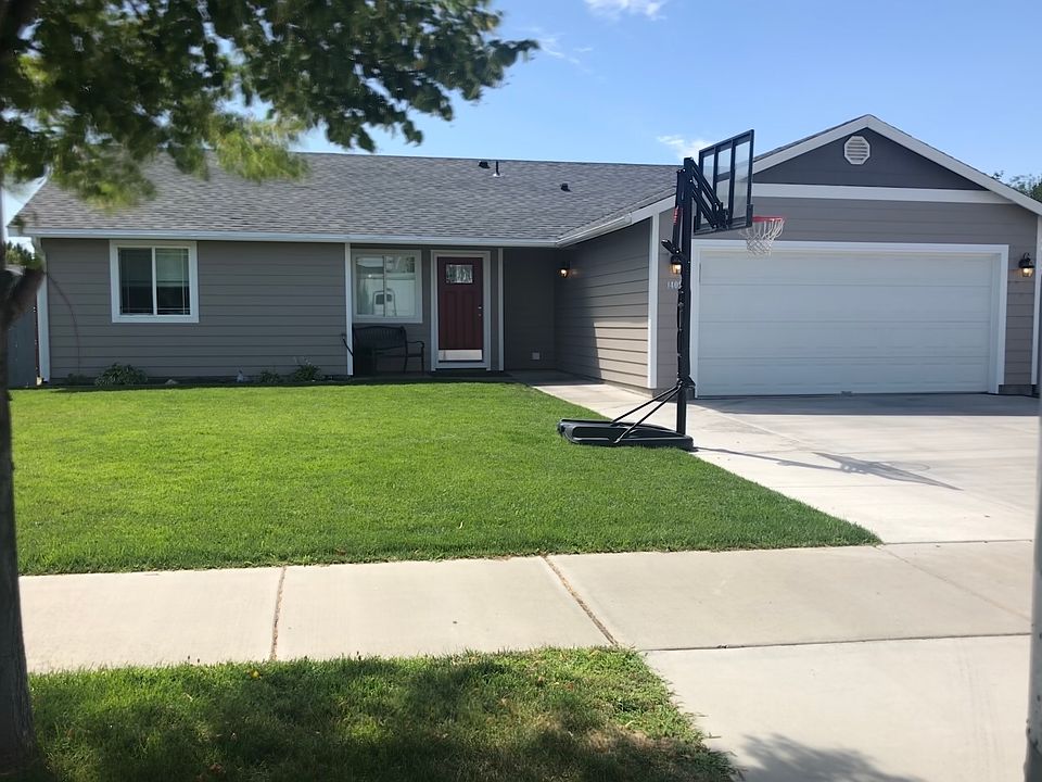 1st image of 1409 E June Dr