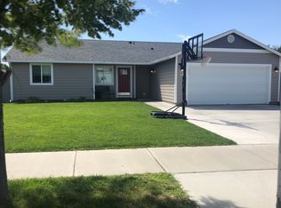 1409 E June Dr, Moses Lake, WA 98837