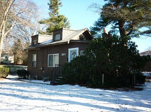 2nd image of 1 Mirabeau Ln