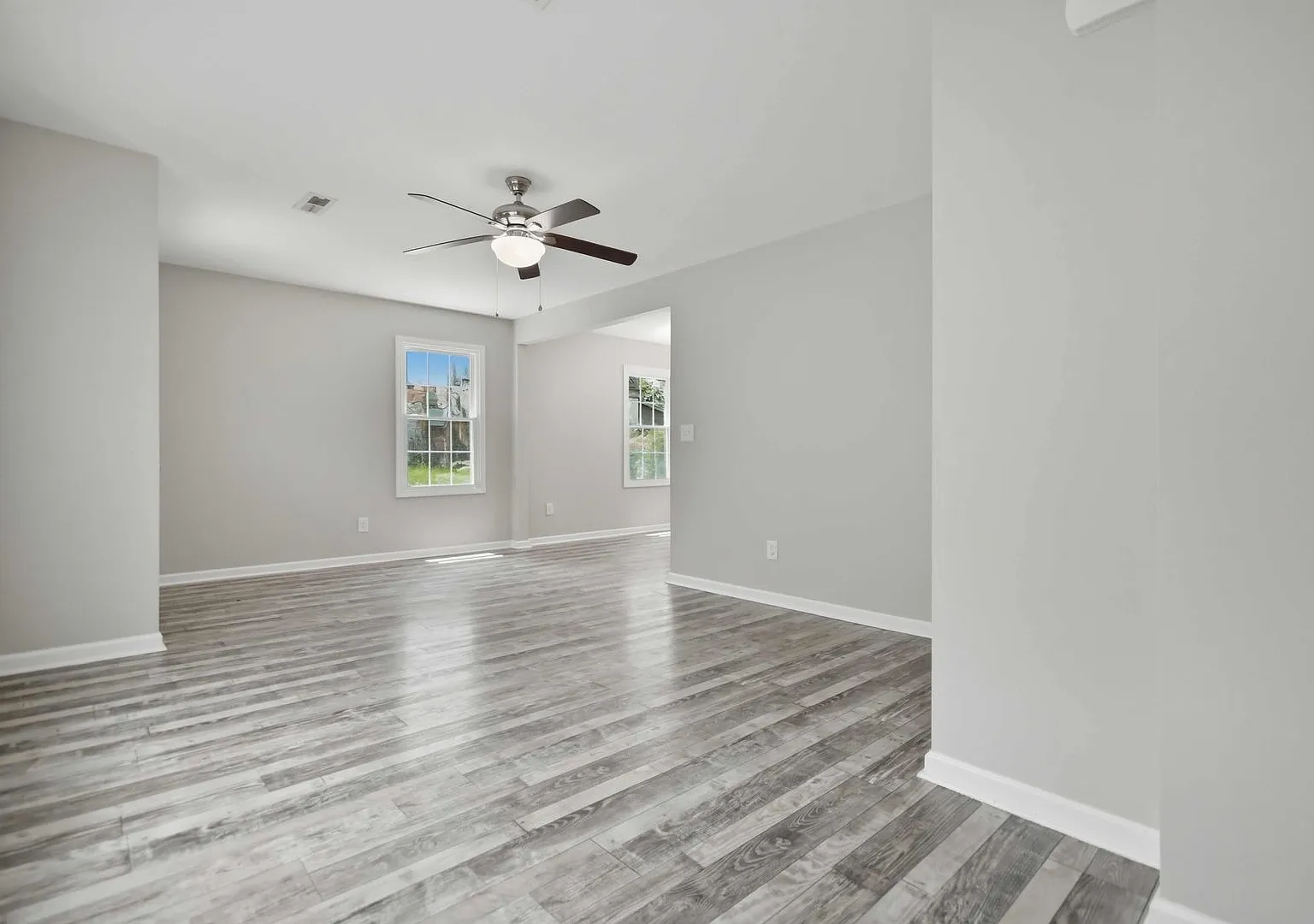 Pet Friendly Three Bedroom! — Photo 2