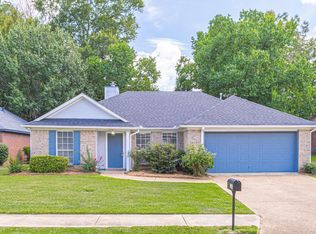 124 Chestnut Dr, Brandon, MS 39047