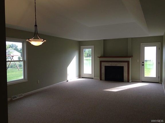 5th image of 56 Waterway Ln