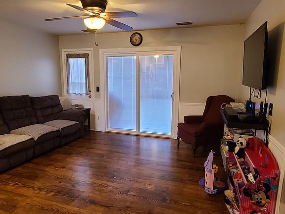 4th image of 506 Willowood Dr