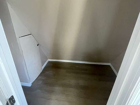 2nd image of 128 N 14th St #3F