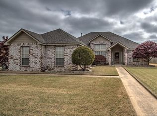 3329 N 1st St, Broken Arrow, OK 74012