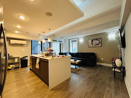 Floor plan 209