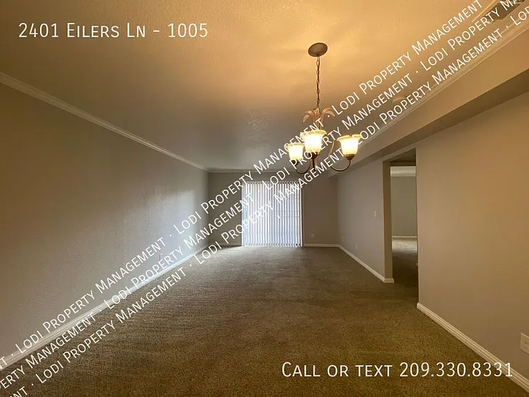 2401 Eilers Ln #1005 — Photo 8