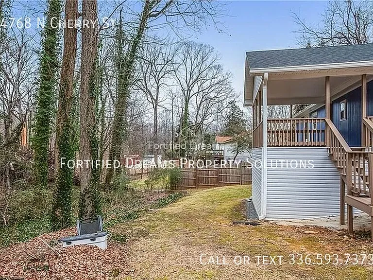 4768 N Cherry St — Photo 20