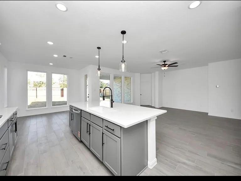 7418 Auburn Wheat Dr — Photo 10