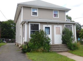 45 4th St, Bristol, CT 06010