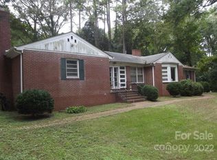 107 Sunset Dr, Chester, SC 29706
