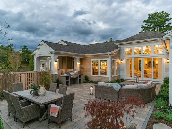 19 Ships Lookout, Plymouth, MA 02360