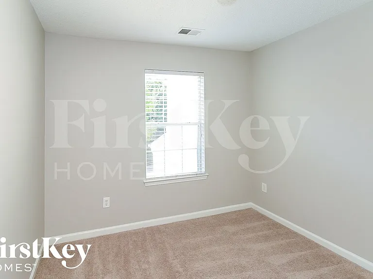 3585 Parc Cir SW — Photo 13