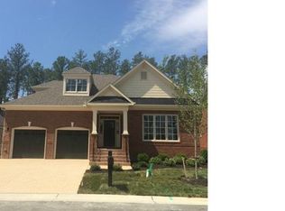 4945 Grey Oaks Villas Dr, Glen Allen, VA 23059
