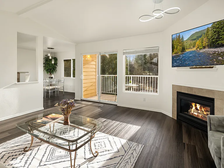 710 240th Way SE #J302 — Photo 4
