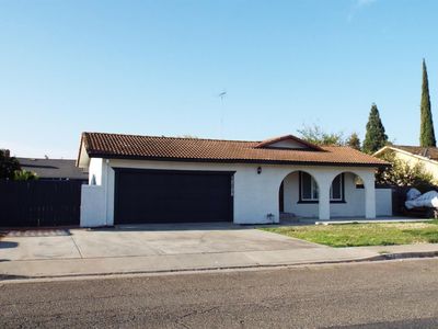 12120 Kadota Ave, Waterford, CA, 95386