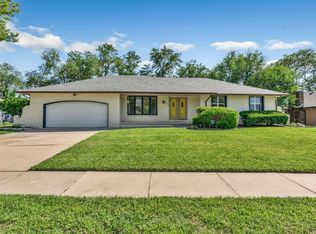 6827 E Bainbridge Rd, Wichita, KS 67226