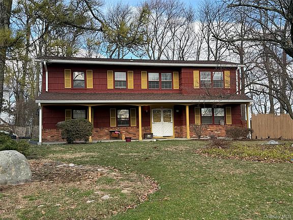 2nd image of 15 Bonnie Court