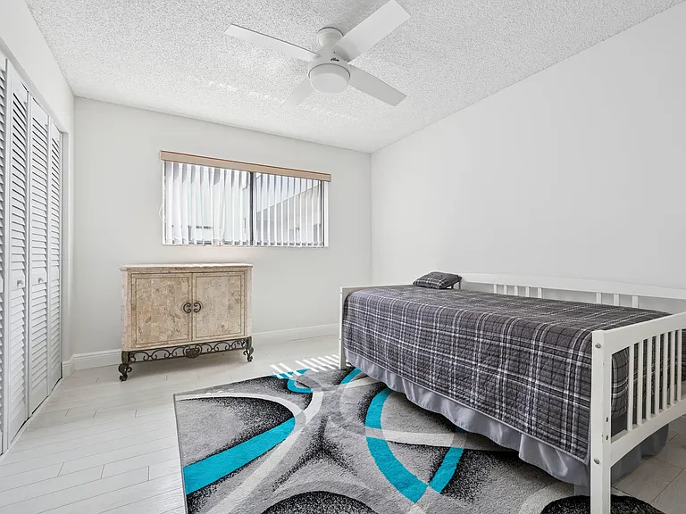 15450 Pembridge Ave E #192 — Photo 18