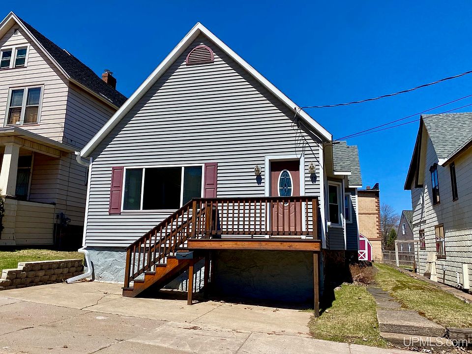 135 Vine St, Ishpeming, MI 49849 Zillow