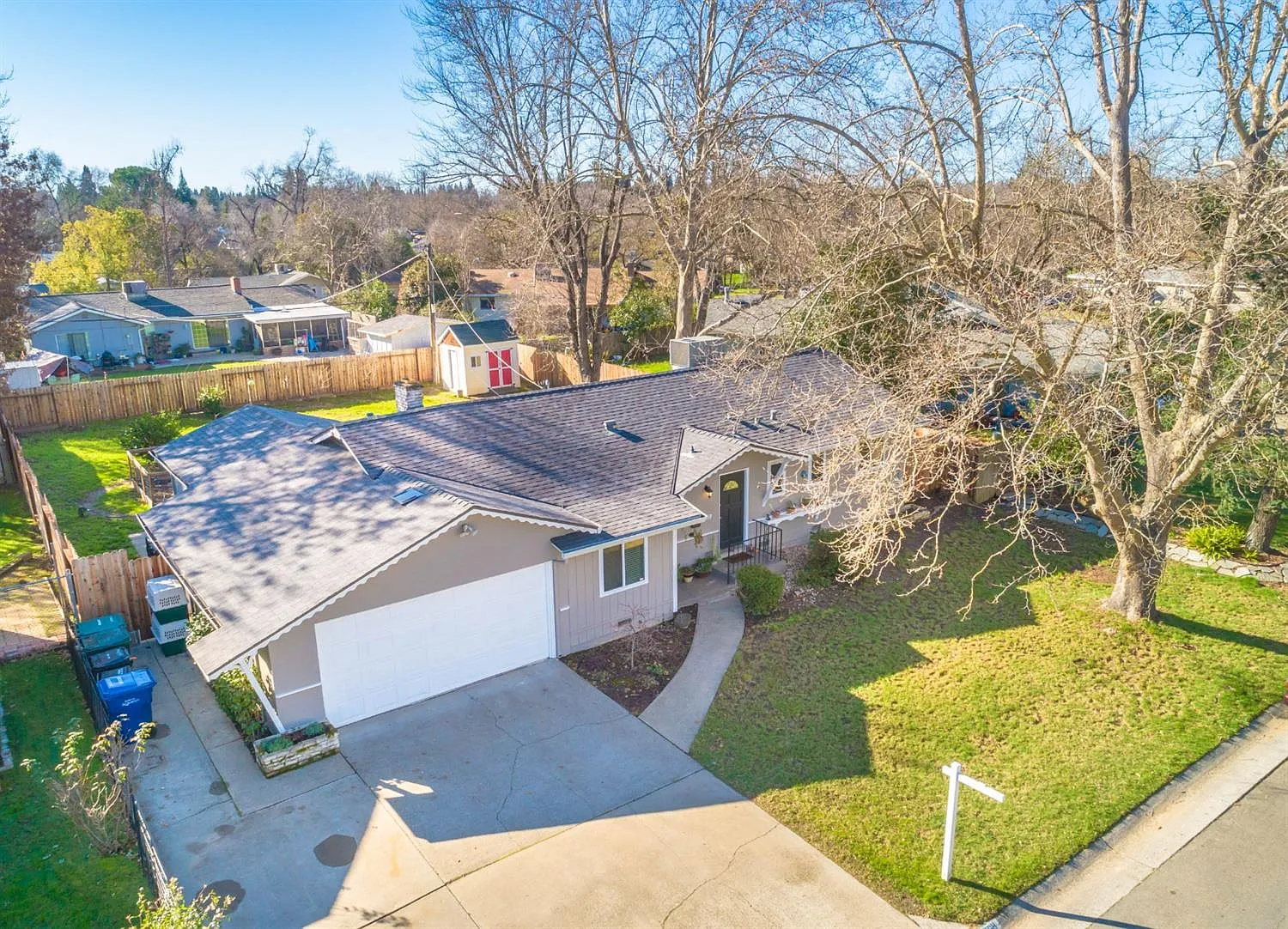 5569 Turnbull Cir photo 1