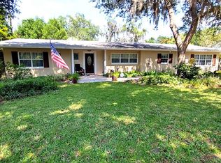 425 Magnolia St, Windermere, FL 34786