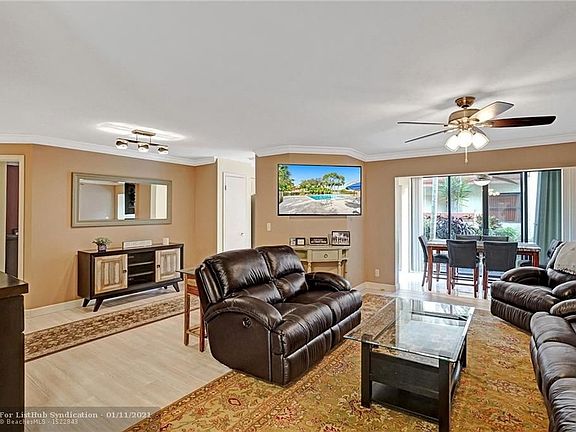 5th image of 3207 Laurel Oaks Ln #303