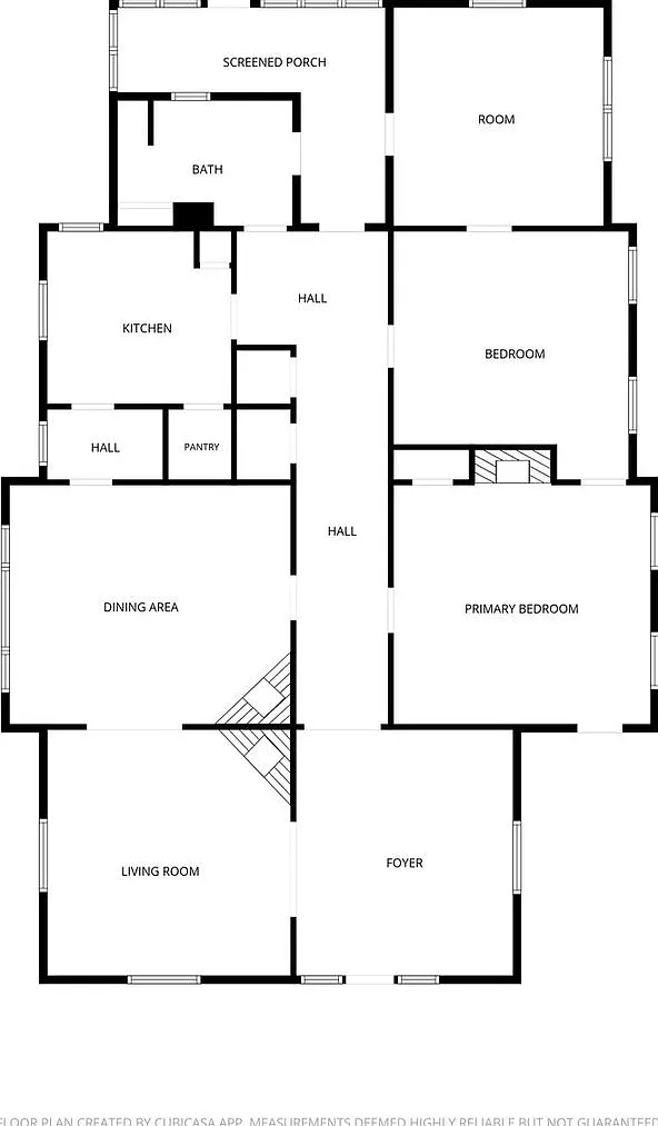 3 Bed 1 Bath For Lease! — Photo 2