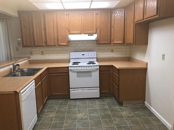 4th image of 6613 Misty Creek Dr