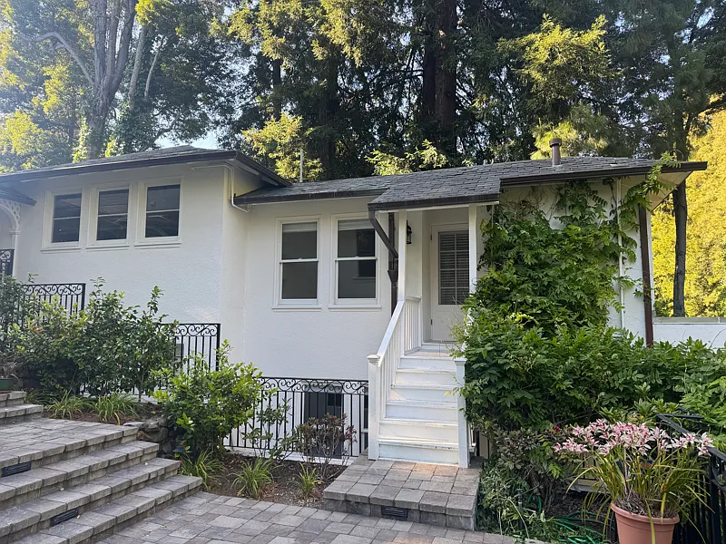 2141 Forest View Ave #2