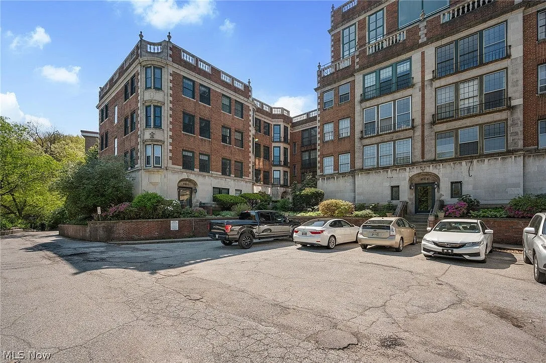 1 bed, 1195 sqft, $1,500 — Photo 1