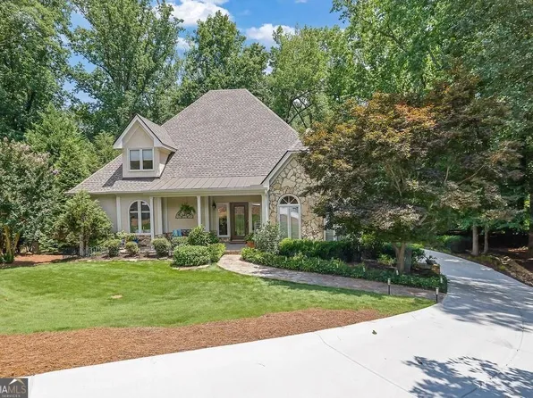 9370 Bluffwind Chase, Roswell, GA 30076