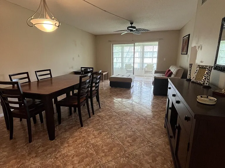 23 Abbey Ln #208 — Photo 5