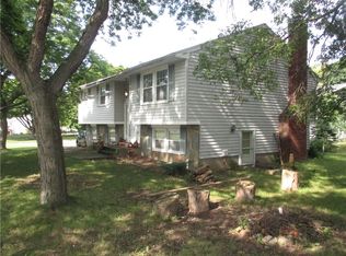 55 Centerwood Dr, Rochester, NY 14616