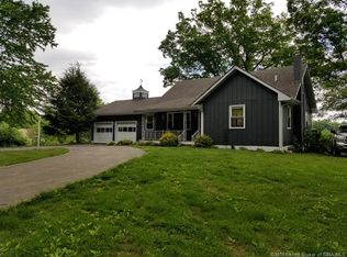 6231 E Hurst Rd, Pekin, IN 47165