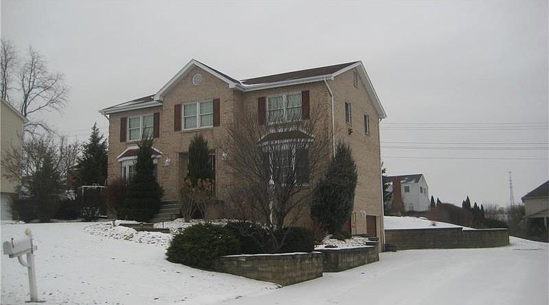 1st image of 126 Greenock Dr