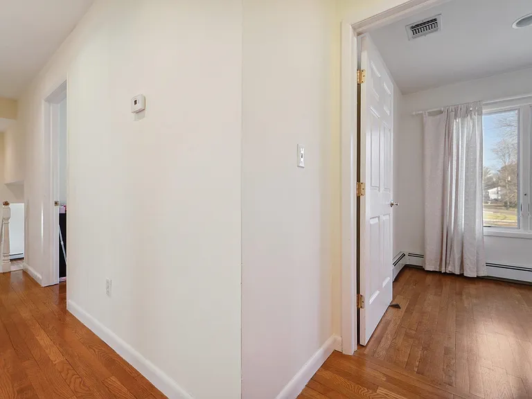 324 Brook St #324 — Photo 20