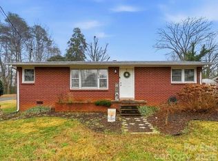 1519 N Frye Ave, Newton, NC 28658