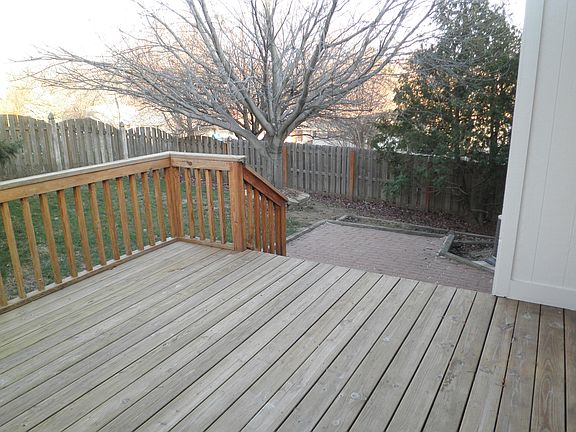 3rd image of 6323 N 109th Cir