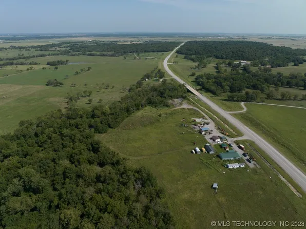 28595 S Highway 82, Vinita, OK 74301