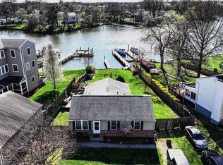 8027 Shore Rd, Baltimore, MD 21222