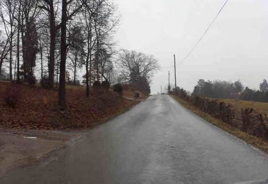 2nd image of 311 Sunnyside Rd