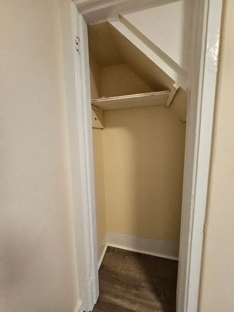 155 Malletts Bay Ave — Photo 3