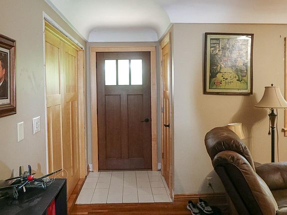 5th image of 12752 100th St E