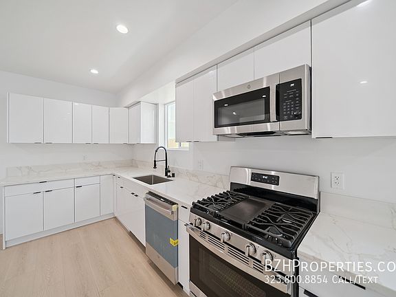 4th image of 5653 Case Ave #3