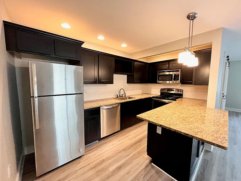21 Carr Rd — Photo 17
