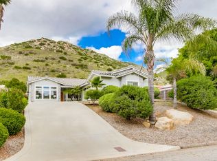 15910 Staples Rd, Ramona, CA 92065