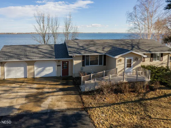 154 NW Lake Dr, Lake Norden, SD 57248
