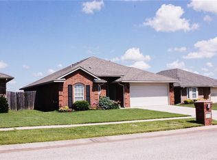 4512 Brooklyn Ave, Moore, OK 73160